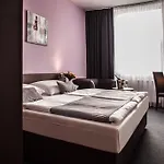 Interhotel 酒店 兹林